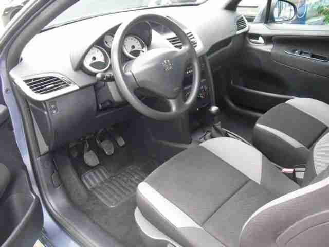 Peugeot 207 95 VTi Urban Move