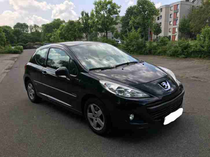 Peugeot 207 /LPG und Benzin /Sport/Modell2011 /TÜV /Super Zustand /Garagenwagen