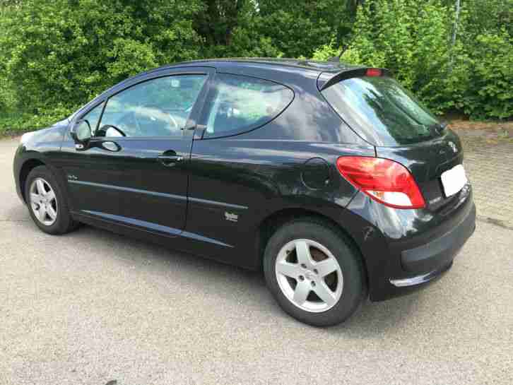 Peugeot 207 /LPG und Benzin /Sport/Modell2011 /TÜV /Super Zustand /Garagenwagen