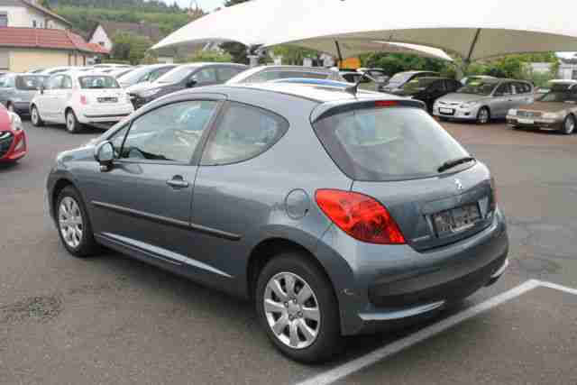 Peugeot 207 Tendance 95 VTi