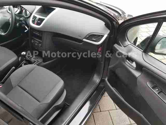 Peugeot 207 Urban Move**KLIMA**ALUFELGEN**SCHECKHEFT**