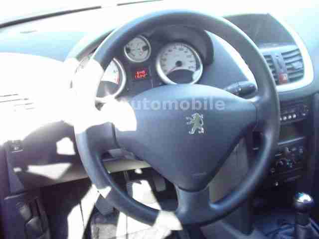 Peugeot 207 Urban Move Top gepflegt