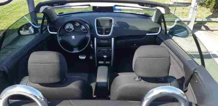 Peugeot 207cc VTi Cabrio mit 64000 KM