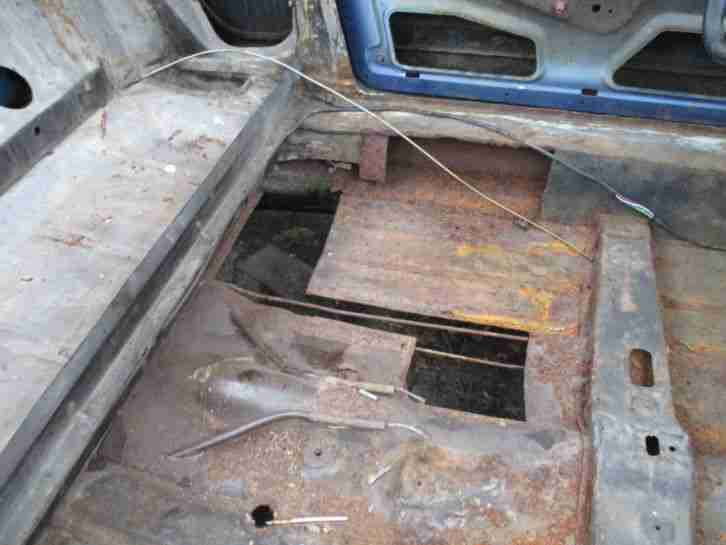 Peugeot 304 Cabrio 2 Stück zum restaurieren