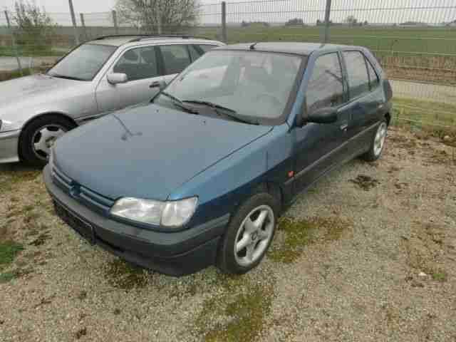 Peugeot 306