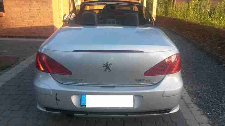 Peugeot 307 CC Cabrio,TOP Zustand,2.Hand,Scheckh.,TÜV 02/17, Rentnerwagen