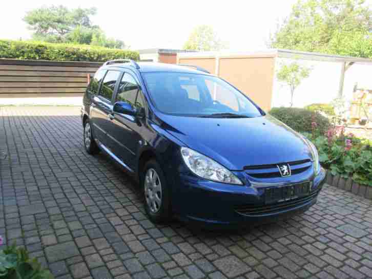 Peugeot 307 Kombi 7 Sitzer EZ 2004 80 Kw 97400 Km Tüv 4/15 Klimaauto top Auto***
