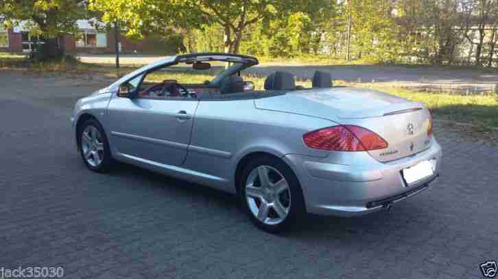 Peugeot 307CC 2,0i Cabrio Klima,Roland Garros mit Navi 130 Kw/177 Ps