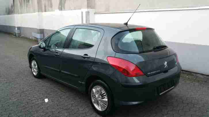 Peugeot 308, 1.6HDI 80KW 2008Bj. Top Zustand