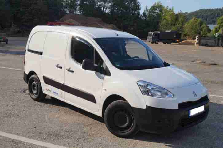 Peugeut Partner 1,6 HDi 75, L1, Klima, Leiterklappe, Sortimo Regalsystem