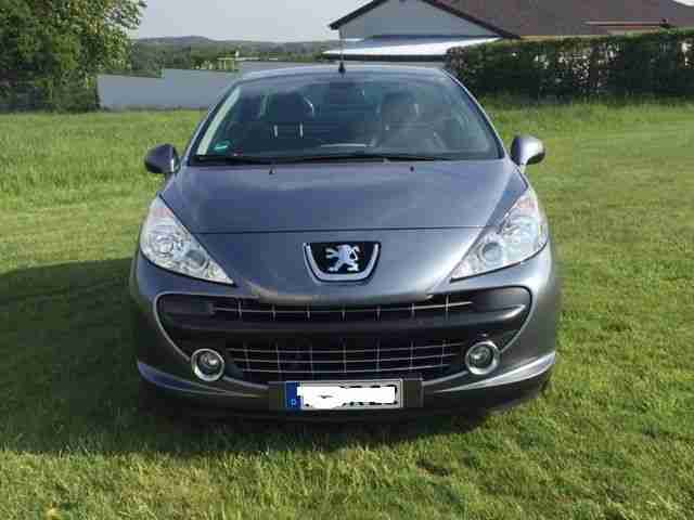 Peugoet 207 CC Platinum 150 aus 1.Hand mit nur 49150 km Brilliantgrau Metallic