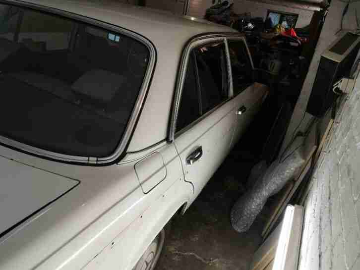 Pkw w123 Mercedes 300D