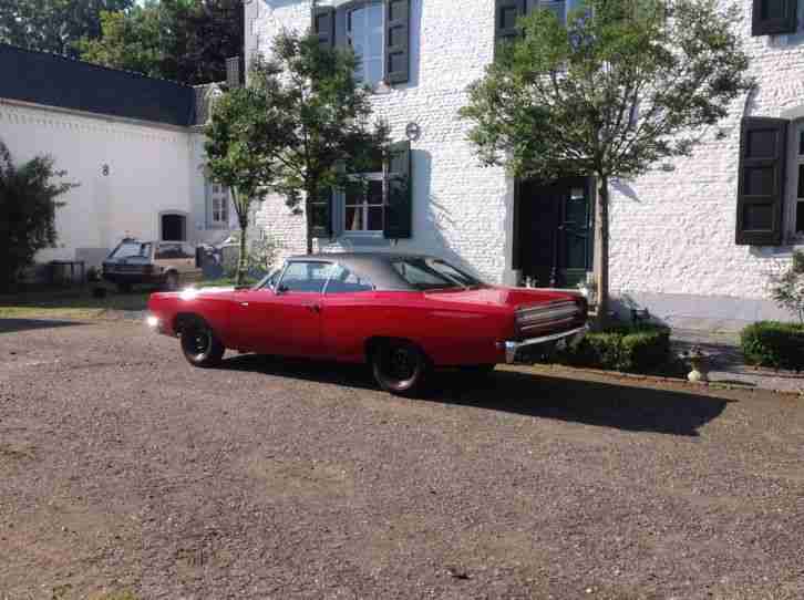 Plymouth roadrunner