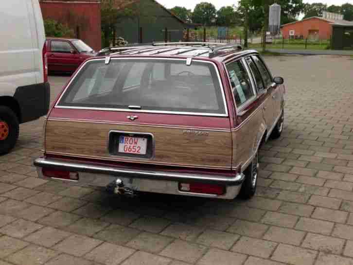 Pontiac Grand Lemans