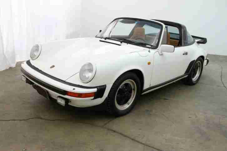 Porsche 911 3.0 SC Targa mit 3.2 Ltr. Motor Deutsches Modell