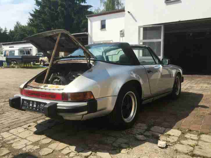 Porsche 911 3.0 SC Targa, orig. 16" Fuchs Felgen Reifen, Lack, Leder... neu