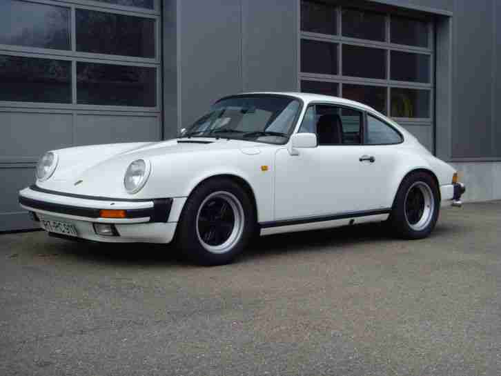 Porsche 911 Carrera