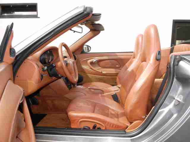 Porsche 911 Carrera 4 Cabrio Tiptronic mit Hardtop