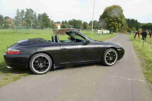 Porsche 911 Carrera Cabriolet