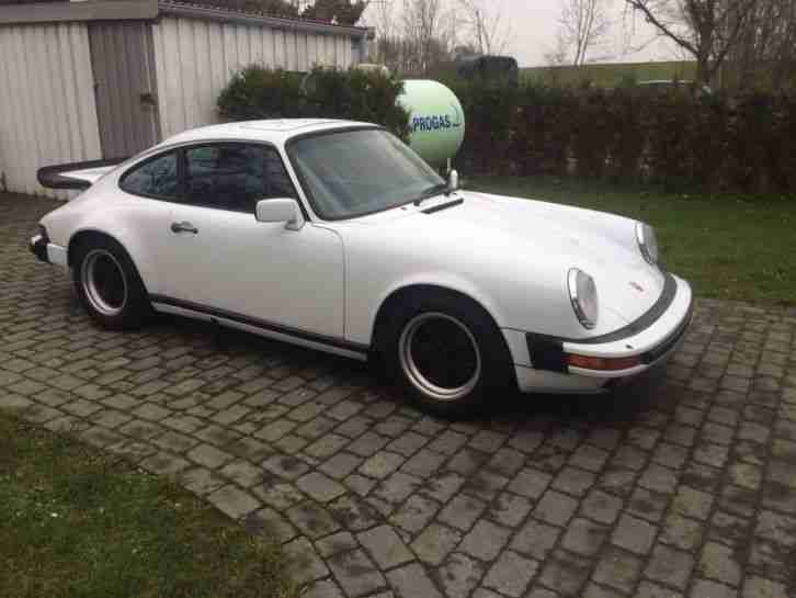 911 G Modell 3, 2 Oldtimer