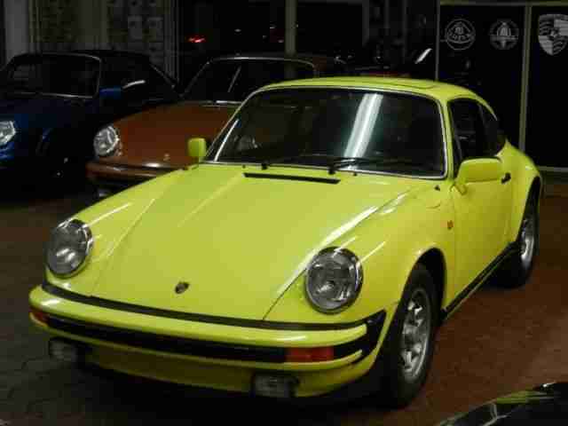 Porsche 911 coupe
