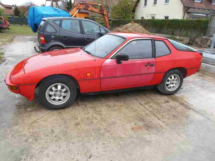 Porsche 924