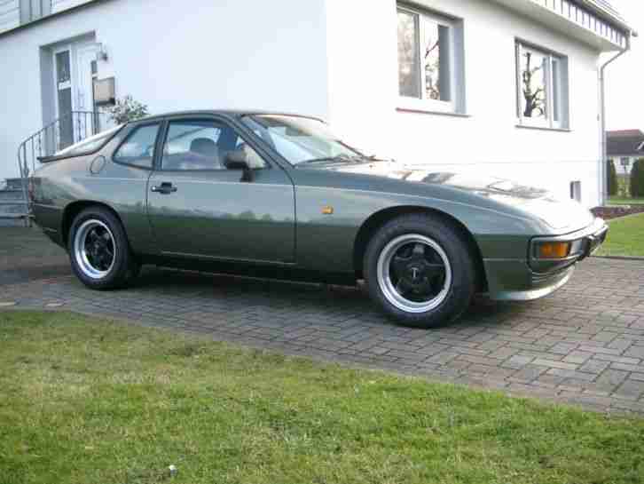 Porsche 924