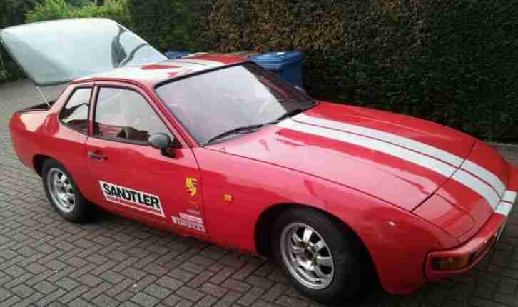 Porsche 924 Rennwagen Youngtimertrophy Karosserie voll Restauriert