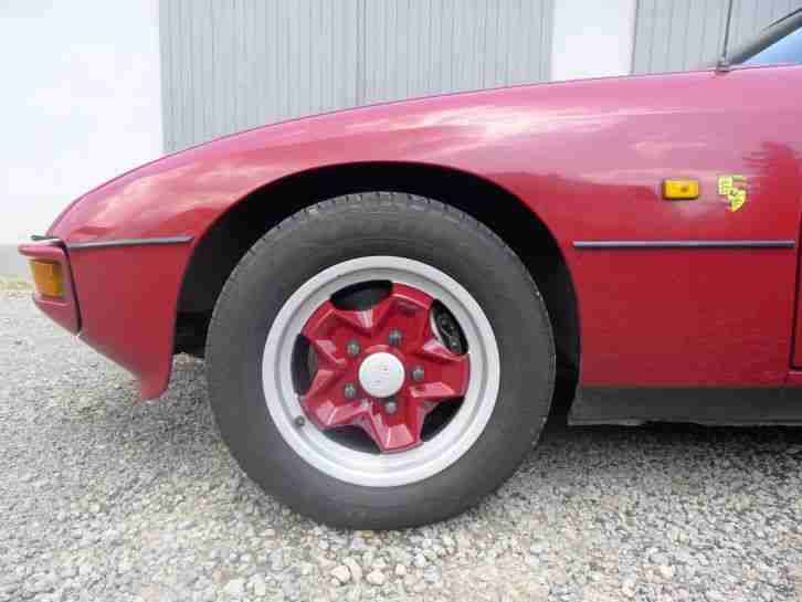 Porsche 924 S mit Klappfix