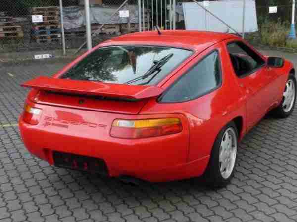 Porsche 928 GT