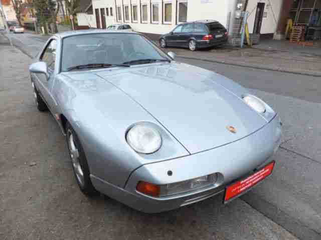 Porsche 928 GTS 1-HAND AUTOMATIK LEDER!!