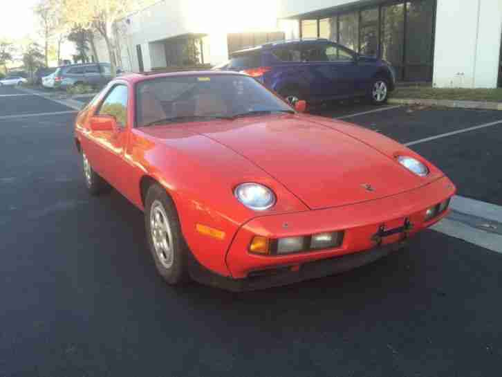 Porsche 928 S - Rot Leder/beige -Zahnriemen bei 120TKM NEU- Vollausstattung 2.Hd