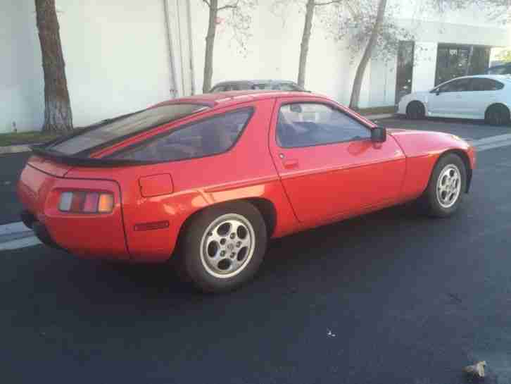 Porsche 928 S - Rot Leder/beige -Zahnriemen bei 120TKM NEU- Vollausstattung 2.Hd