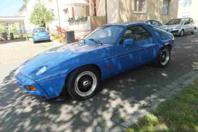 Porsche 928 S