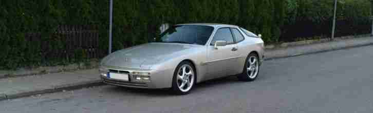 Porsche 944 S2 auf 18" Turbo Felgen mit Spezialfahrwerk perfekt abgestimmt!