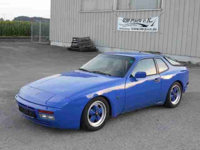 Porsche 944 Turbo Targa