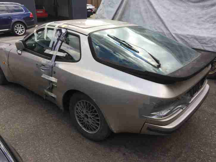 Porsche 944, mit 924 Felgen, Restaurationsobjekt, Günstig, Mindestpreis gesenkt