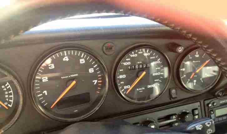 Porsche 993 C2 Cabrio/GRAU/111000KM/MOD 1994/200KW/General überholt/WIE NEU