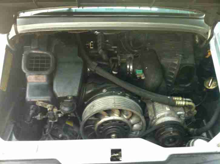 Porsche 993 Carrera 2, 1. Hand, Scheckheft, BJ. 8/1995, 155100 km, TÜV, ASU neu