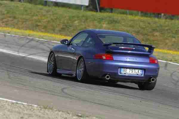 Porsche 996