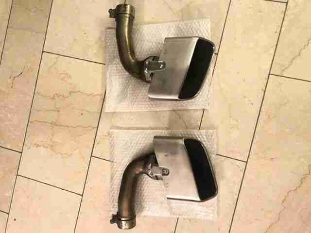 Porsche 9YO Cayenne E3 Endrohre Auspuff Auspuffanalage Abgasanlage