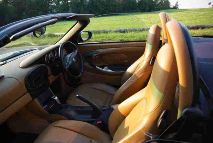 Porsche Boxster 3,2S_252PS_Cabriolet Bj 2001_TOP gepflegt_Scheckheft_Leder_RHD