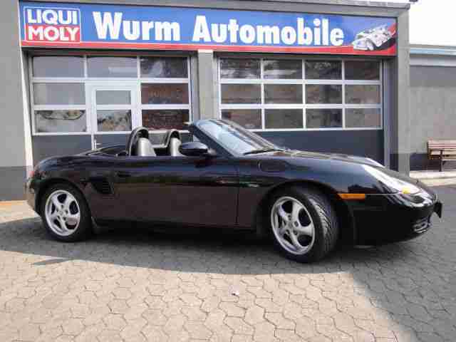 Porsche Boxster 83000KM Scheckheft Gepf.bei