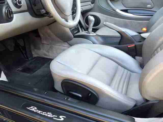 Porsche Boxster S // NAVI PCM // 18 ZOLL // TRAUM //