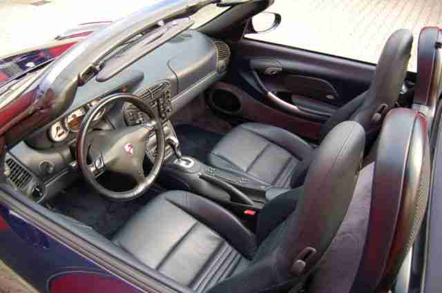 Porsche Boxster S + Tiptronic + Navi + Leder + PCM