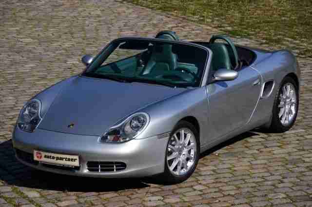 Boxster S tiptronic, Leder, Navi, Alu 18