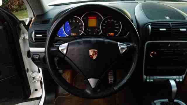 Porsche CAYENNE S