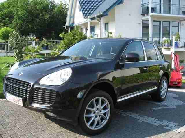 Porsche CAYENNE TURBO STANHZ AHK TV BRD VOLLA