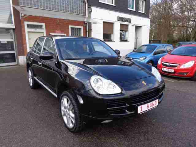 Porsche Cayenne 3.2 V6 Tiptronic S 1.Hand