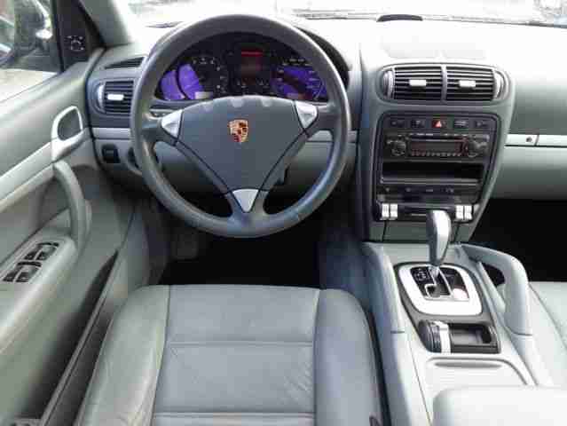 Porsche Cayenne 3.2